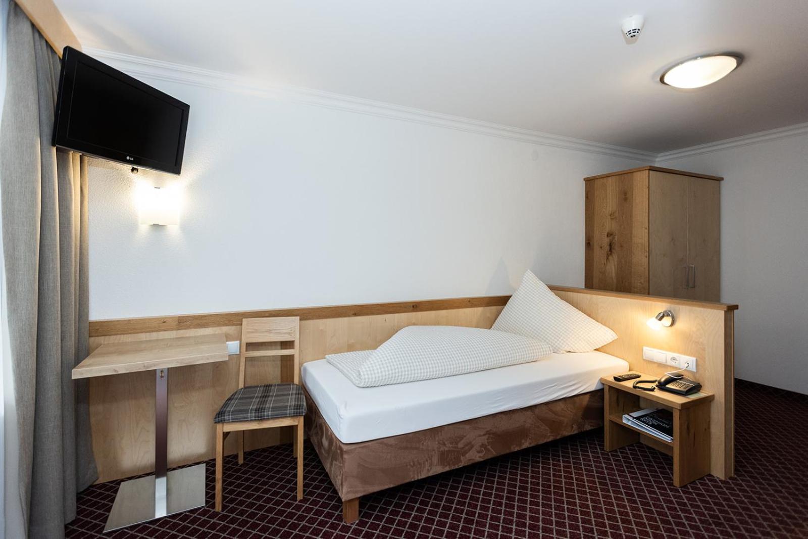 Hotel Garni Ehrenreich Solden Ngoại thất bức ảnh